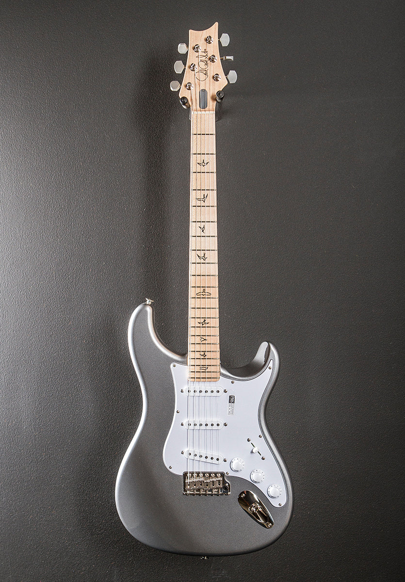 John Mayer Silver Sky w/Maple '23