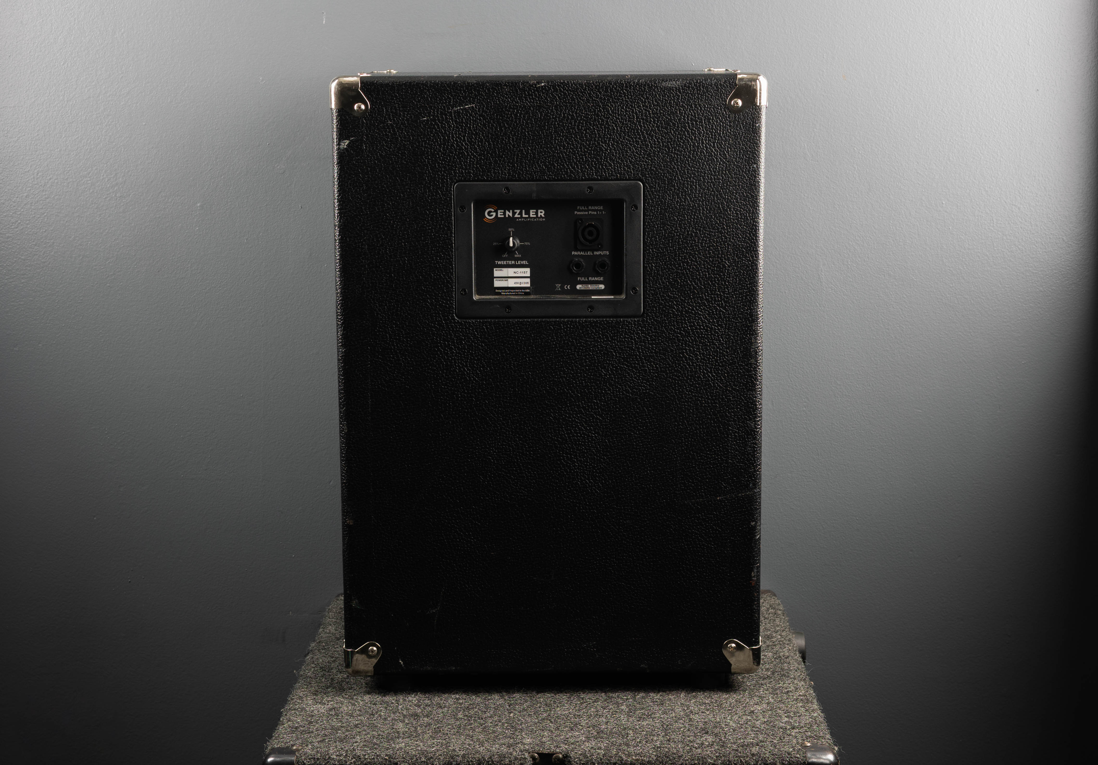 Nu Classic NC-115T - 1x15