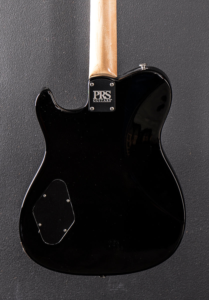 NF53 - Black