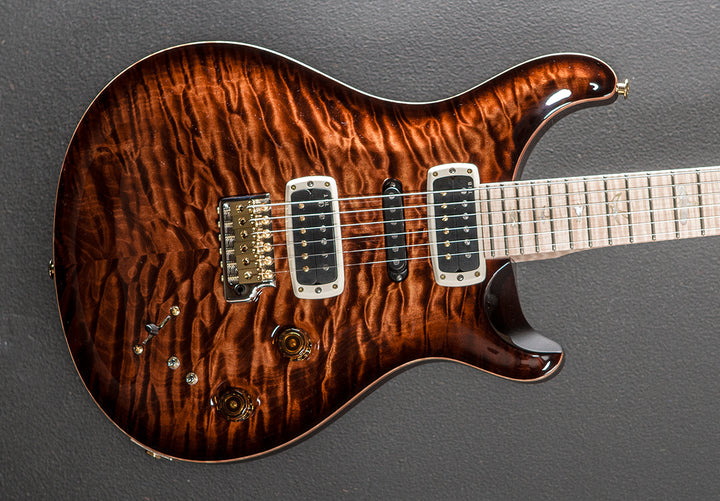 Modern Eagle V Wood Library Limited - Copperhead Burst w/Ash