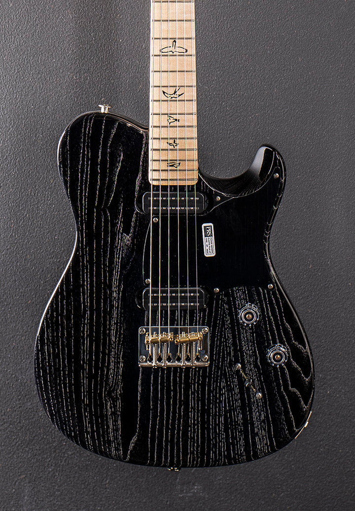 NF53 - Black Doghair