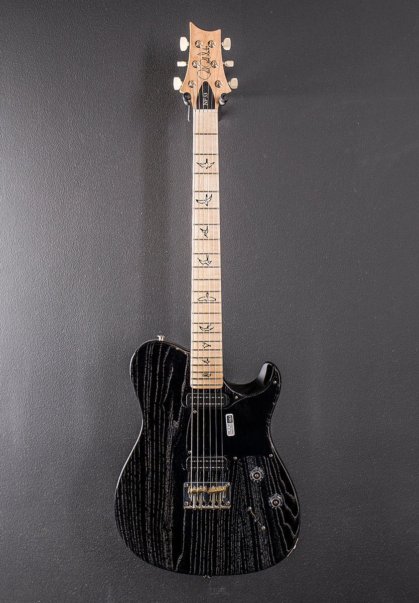 NF53 - Black Doghair