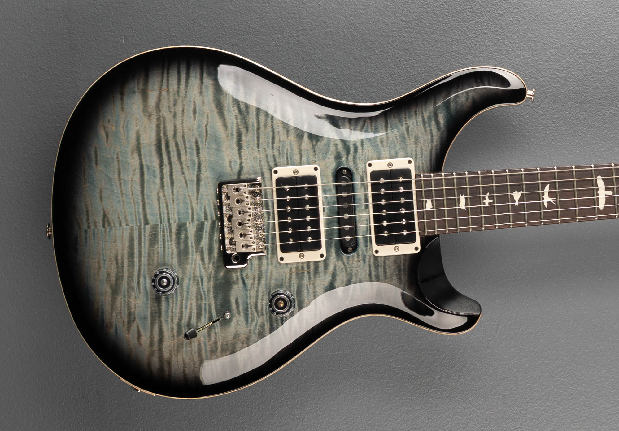 CE 24 Special Limited Edition - Faded Blue Smokeburst – Dave's