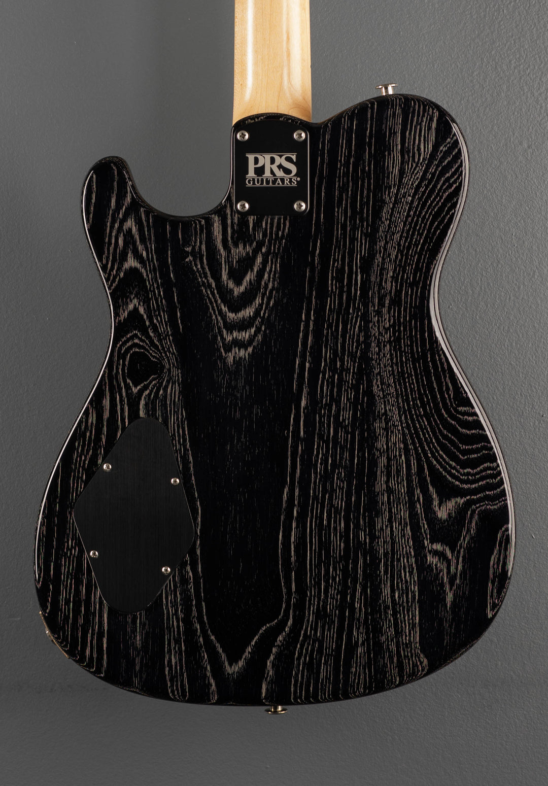 NF53 - Black Doghair