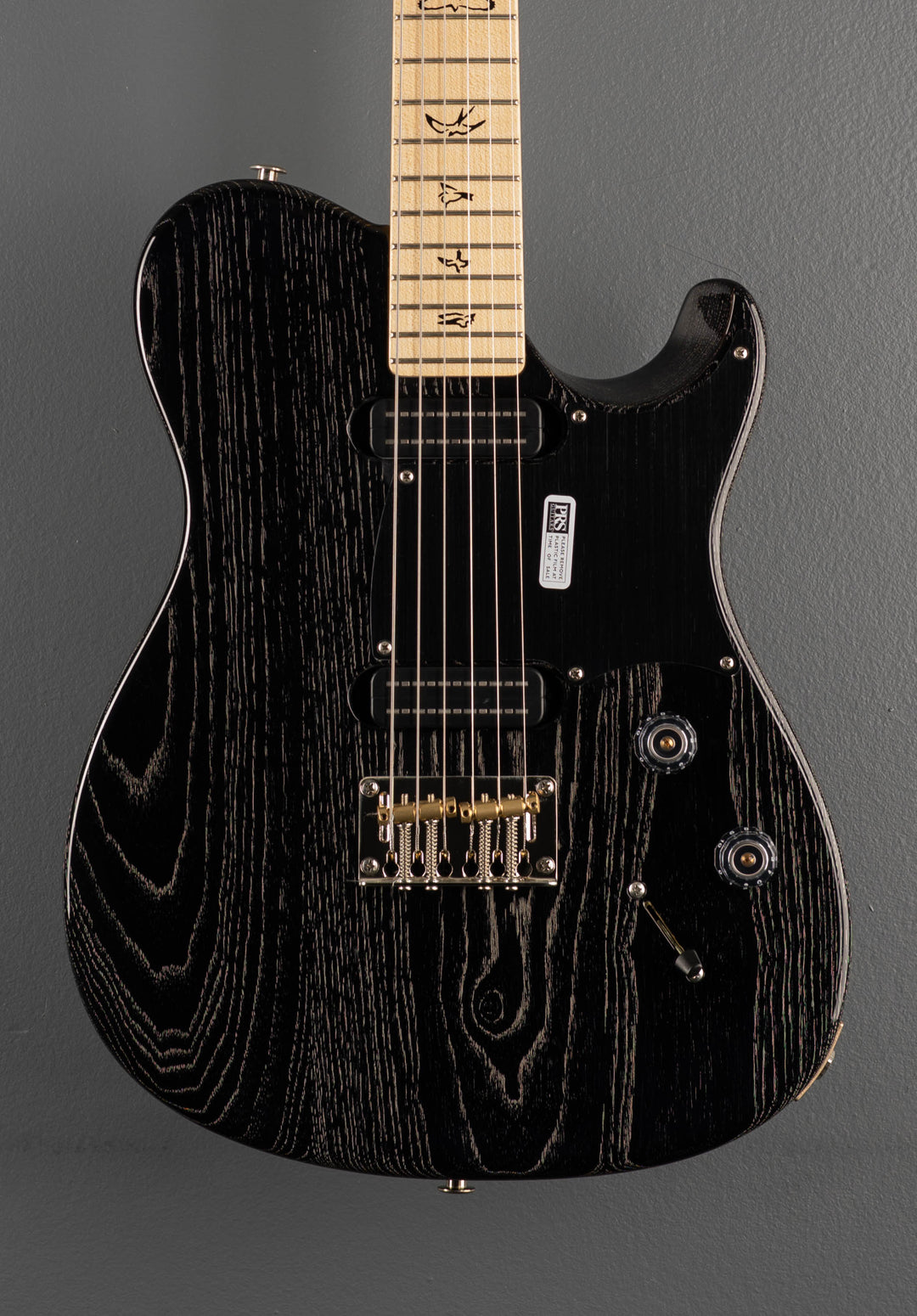 NF53 - Black Doghair