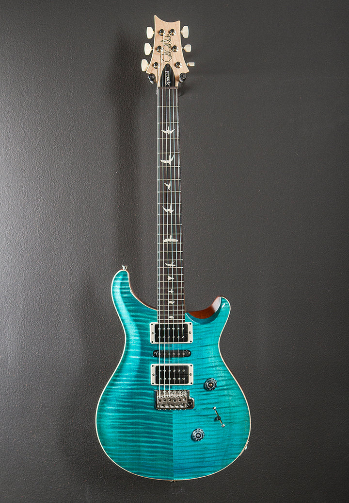 CE-24 Special Limited Edition - Carroll Blue