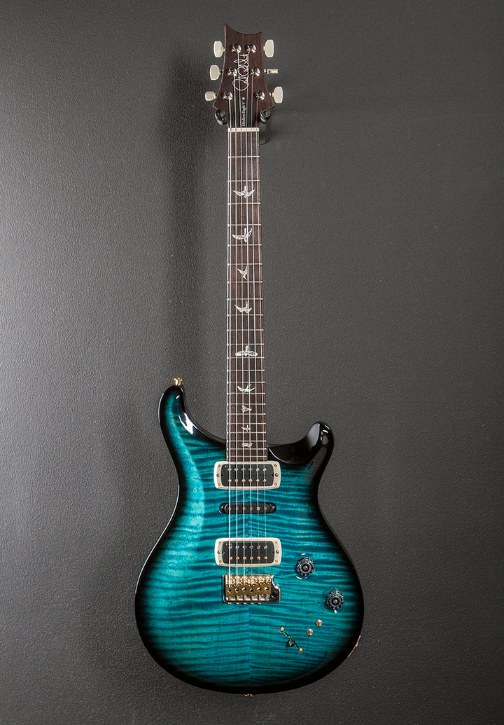 Modern Eagle V 10 Top - Carroll Blue Wraparound Smokeburst