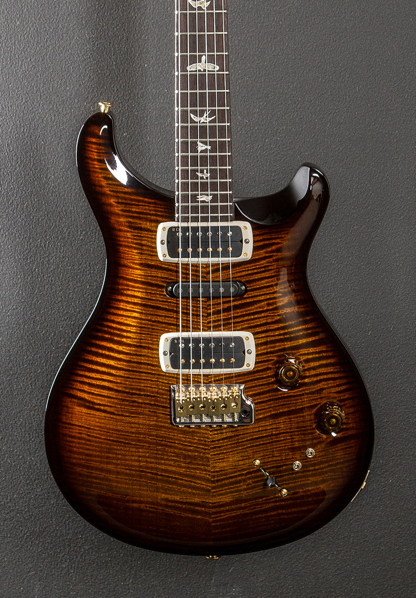 Modern Eagle V 10 Top - Black Gold Wraparound Burst
