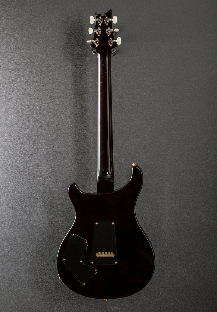 Modern Eagle V 10 Top - Black Gold Wraparound Burst