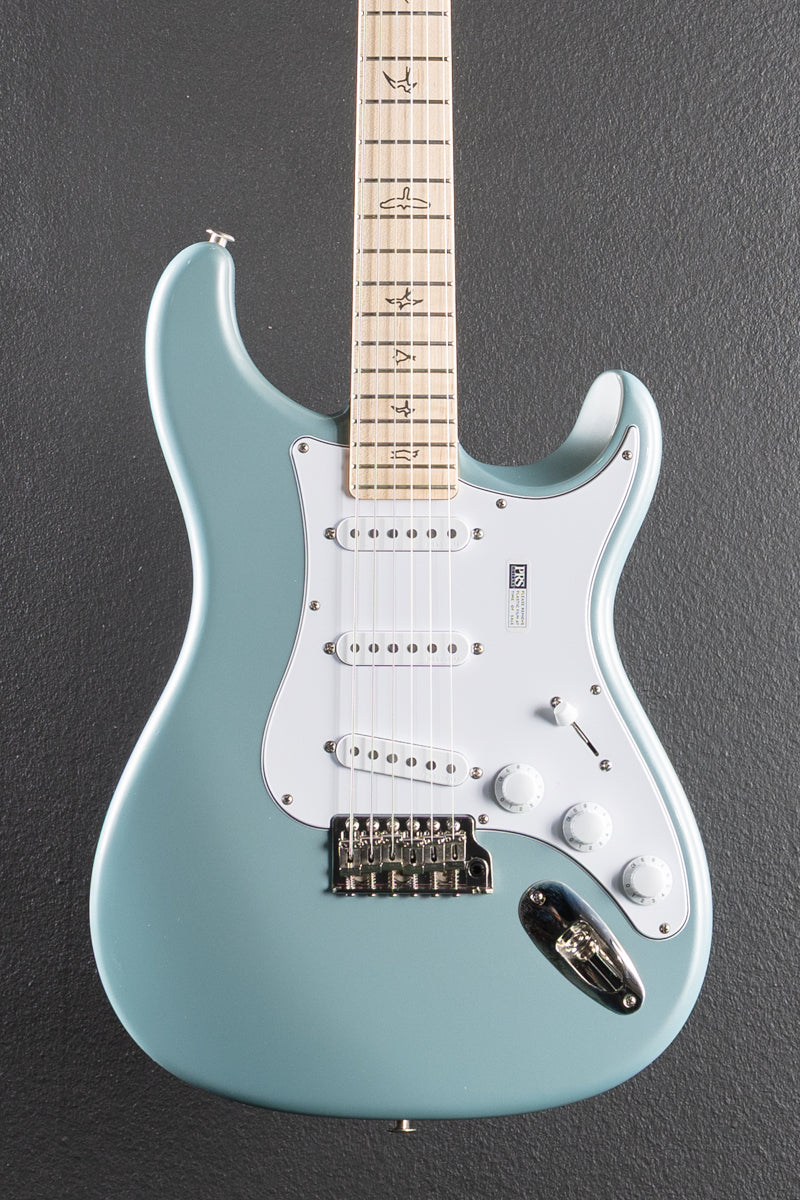 John Mayer Silver Sky - Polar Blue w/Maple