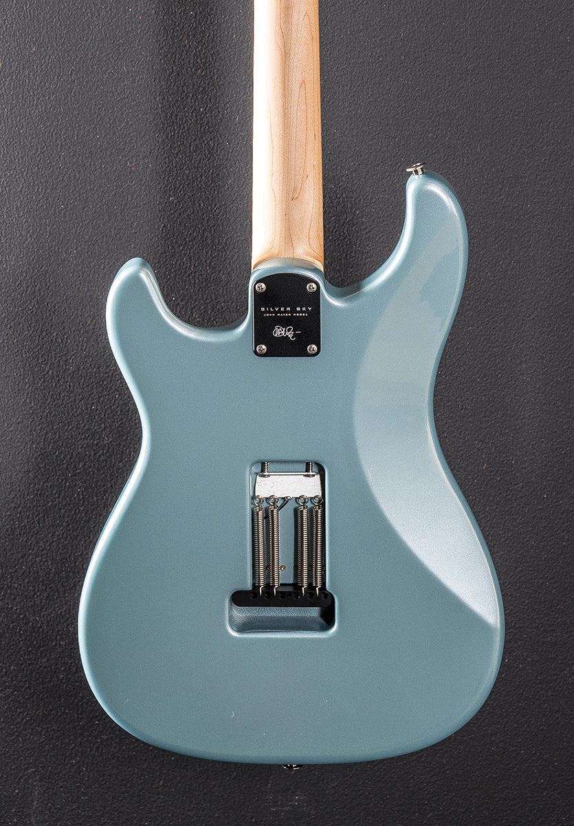 John Mayer Silver Sky - Polar Blue w/Maple