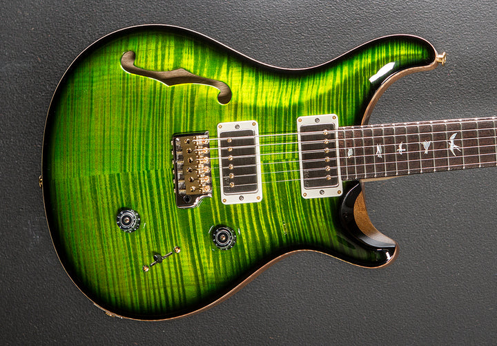 Custom 24 Semi-Hollow Wood Library Limited - Eriza Verde Smokeburst w/Korina