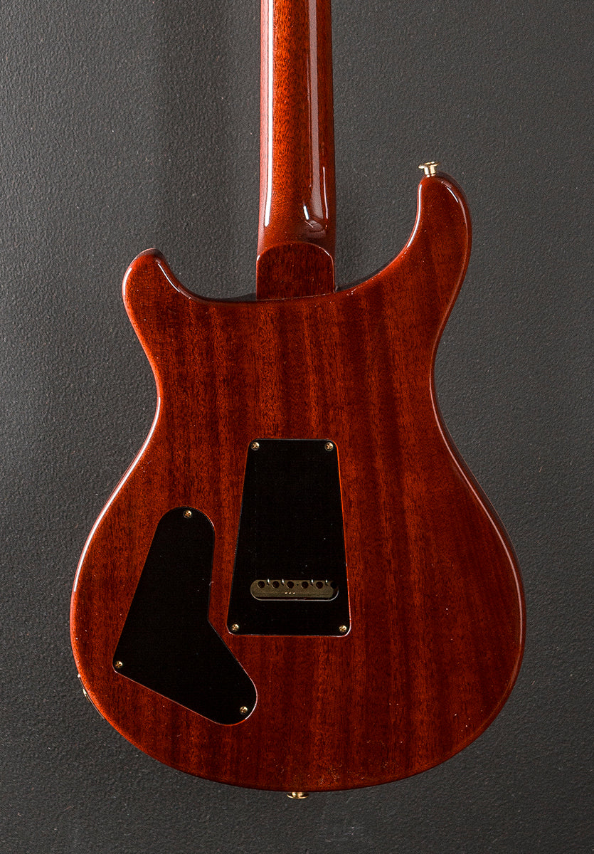 Studio Wood Library Limited – McCarty Sunburst w/Brazilian