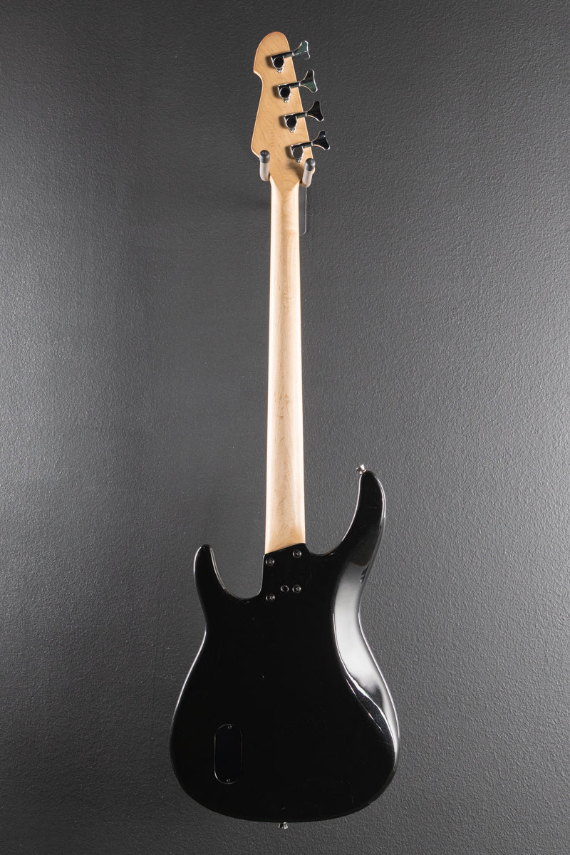 Axcelerator 4-String Active Bass &