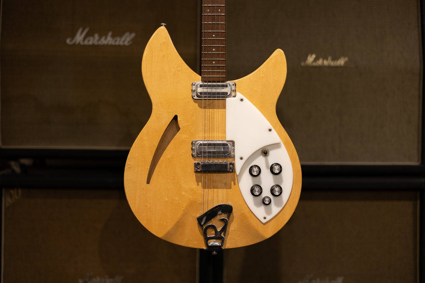 1967 Rickenbacker 330- Mapleglo