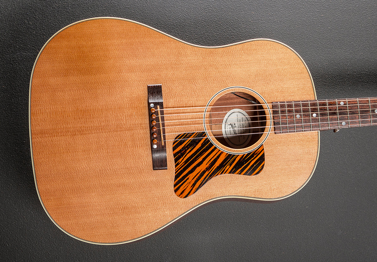 J-35 '13 – Dave's Guitar Shop
