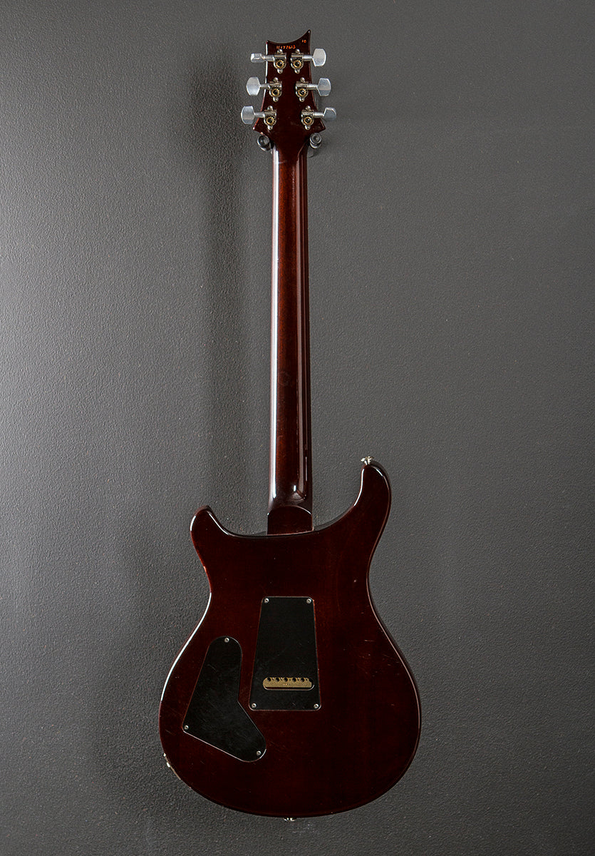 Custom 24 10 Top '11