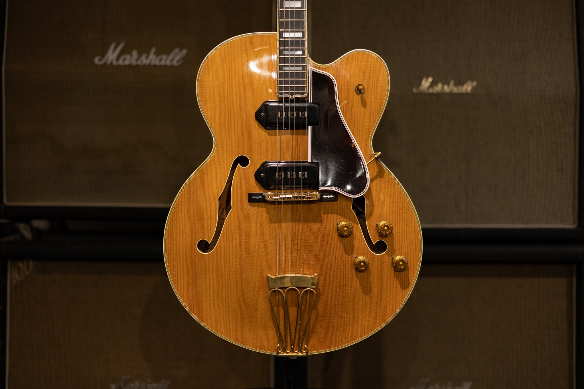 1957 Gibson Byrdland- Natural – Dave's Guitar Shop