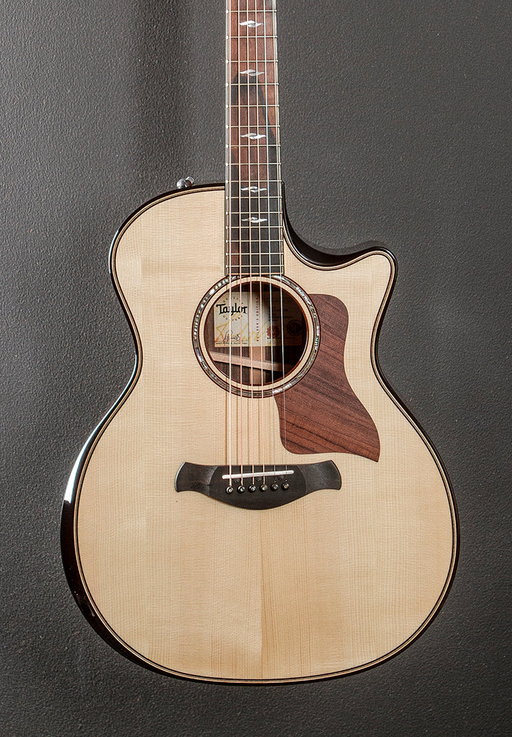 Builder's Edition 814CE