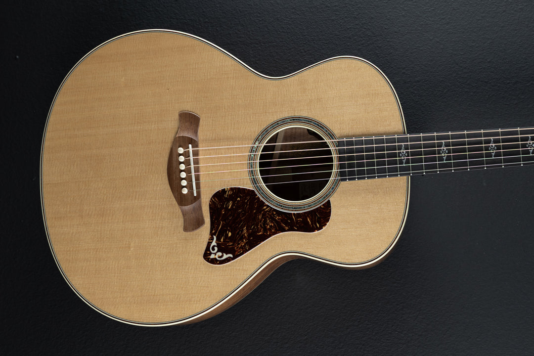 Used Gold Label 814e Koa &