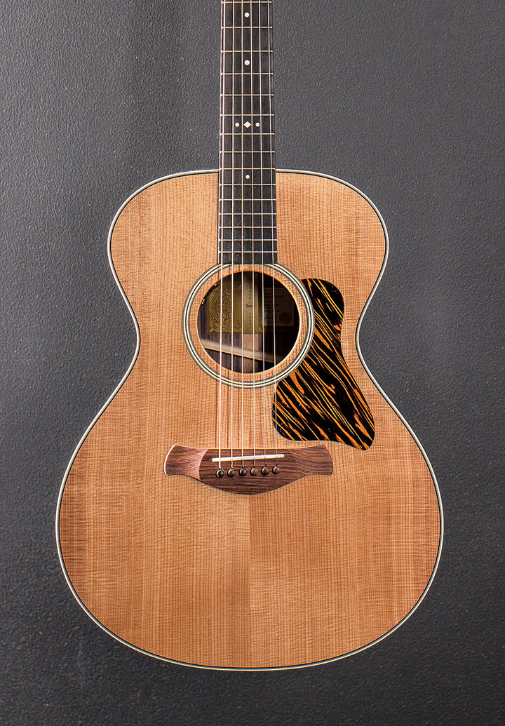 Used Gold Label 712E &