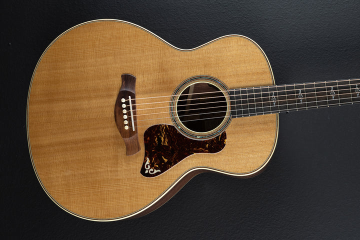 Used Gold Label 814e &