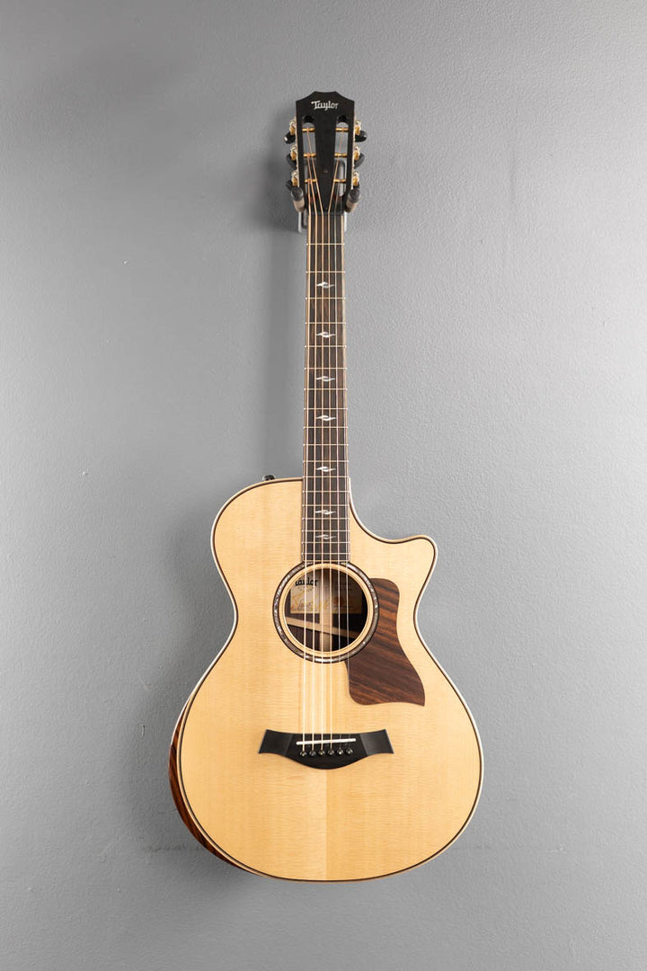 812CE 12-Fret
