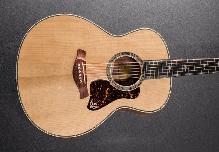 Used Gold Label 914E &