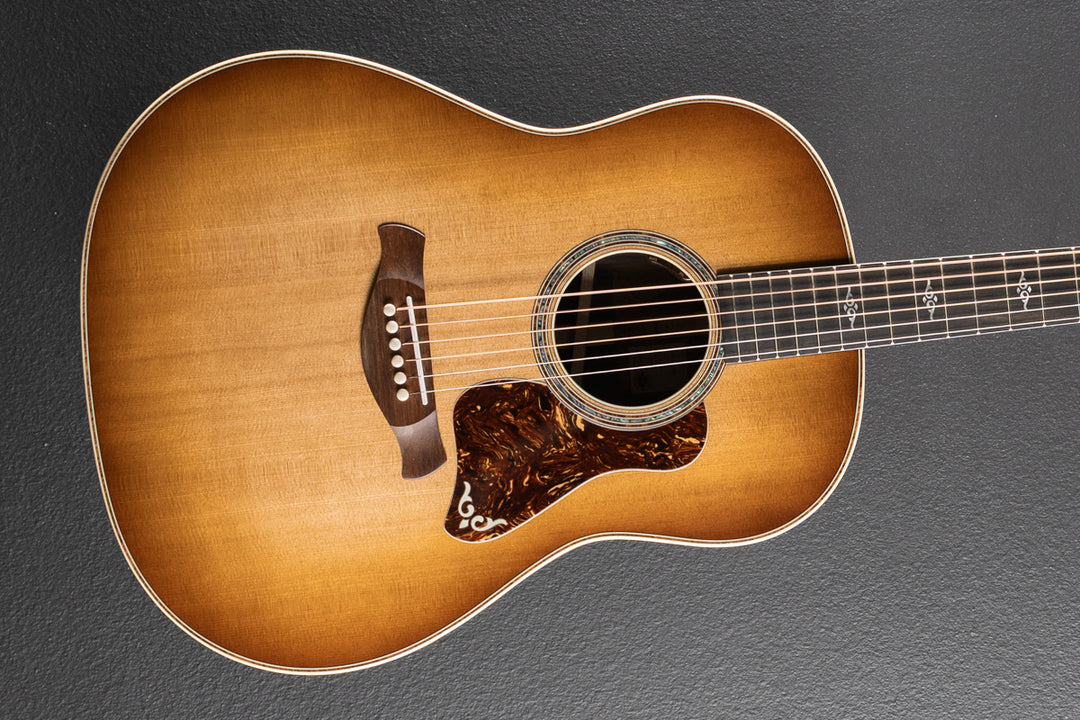 Used Gold Label 817E SB &