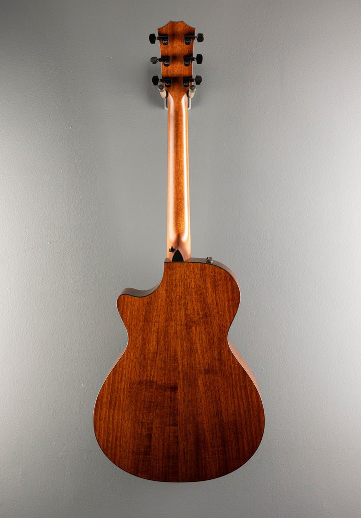 USED 322CE, &