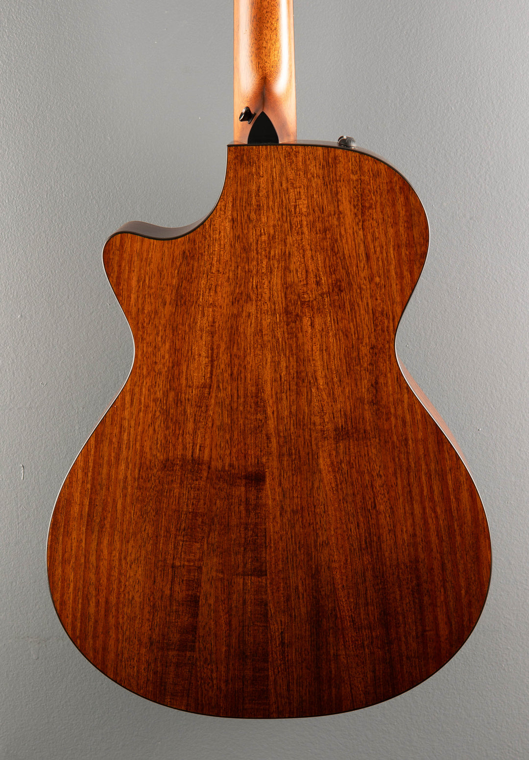 USED 322CE, &