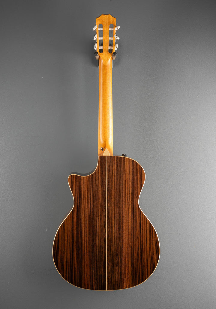 USED 814CE-N &