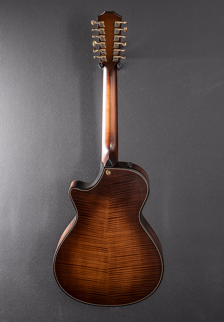 Used Builder’s Edition 652CE 12 String &