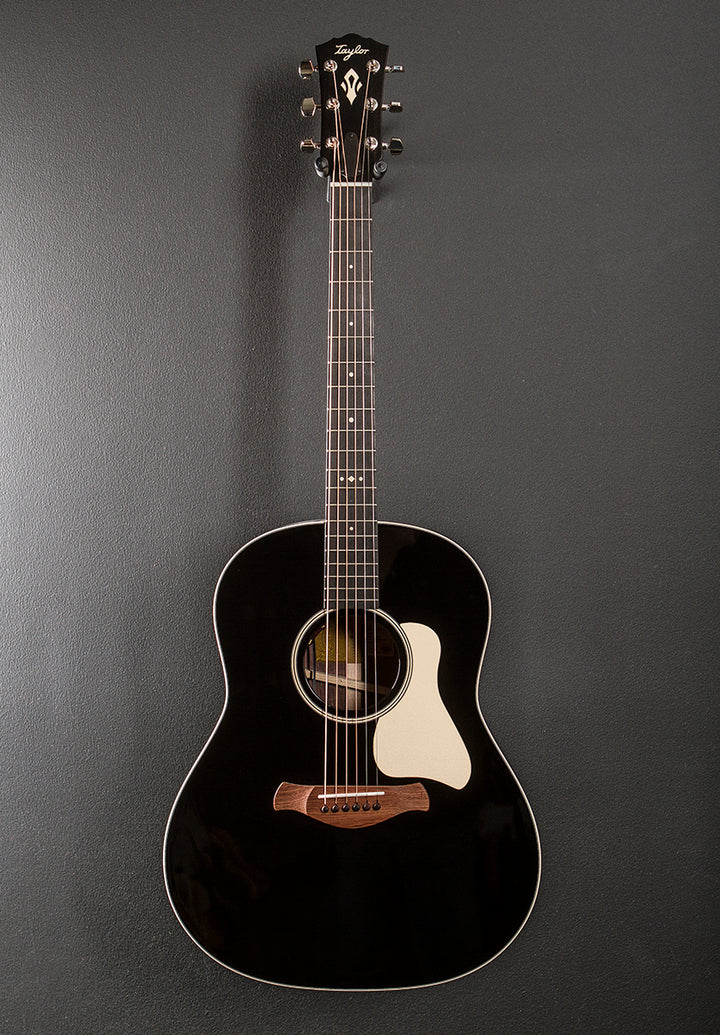 Gold Label 717E Blacktop '25