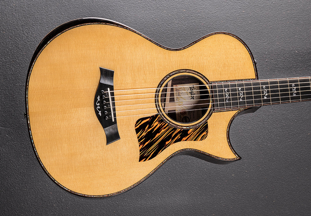 Used Custom 912CE 12-Fret &