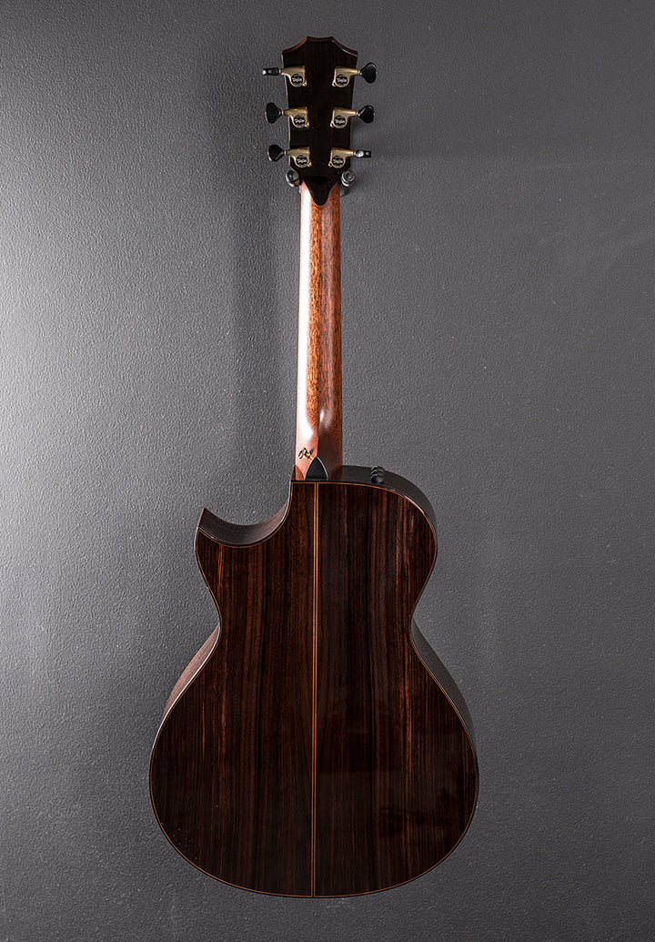 Used Custom 912CE 12-Fret &