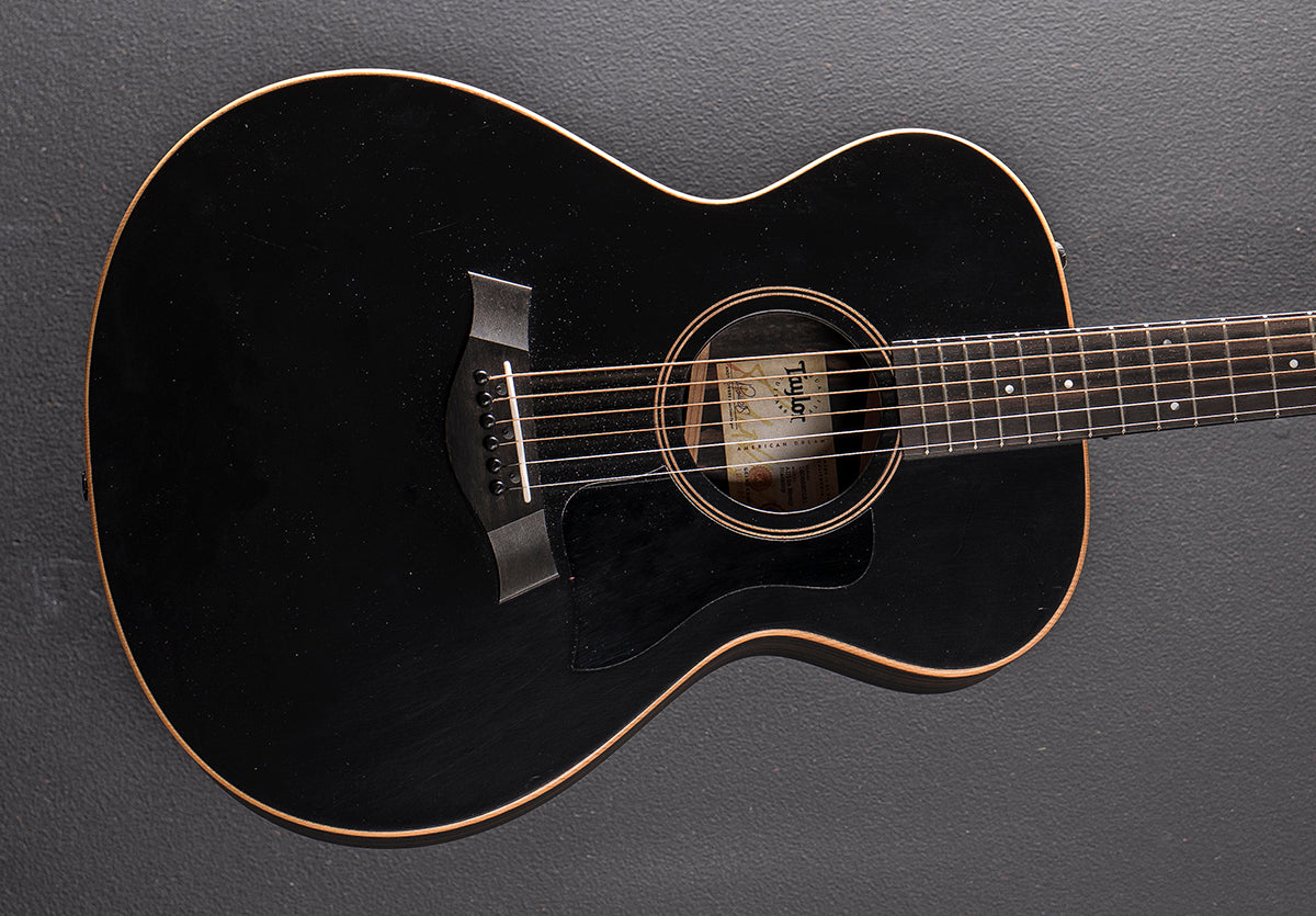 Taylor - Used – Dave's Guitar Shop
