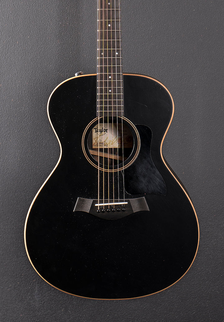 Used American Dream AD12E Blacktop w/Ebony &