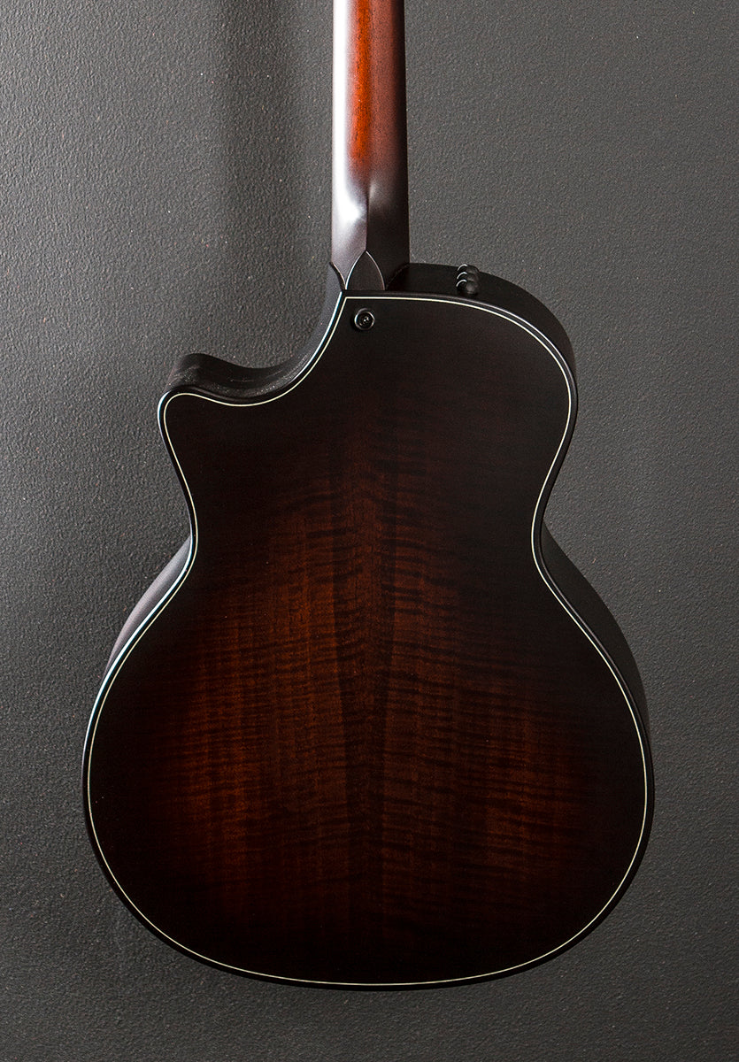 Builder's Edition 324CE '24