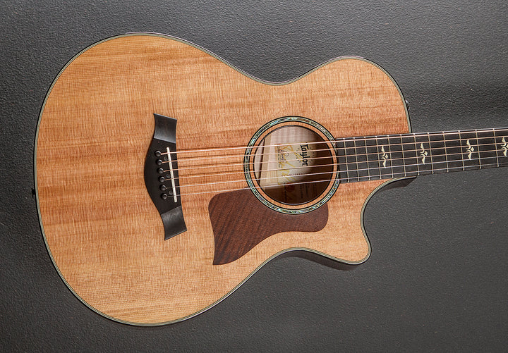 612CE 12-Fret '24