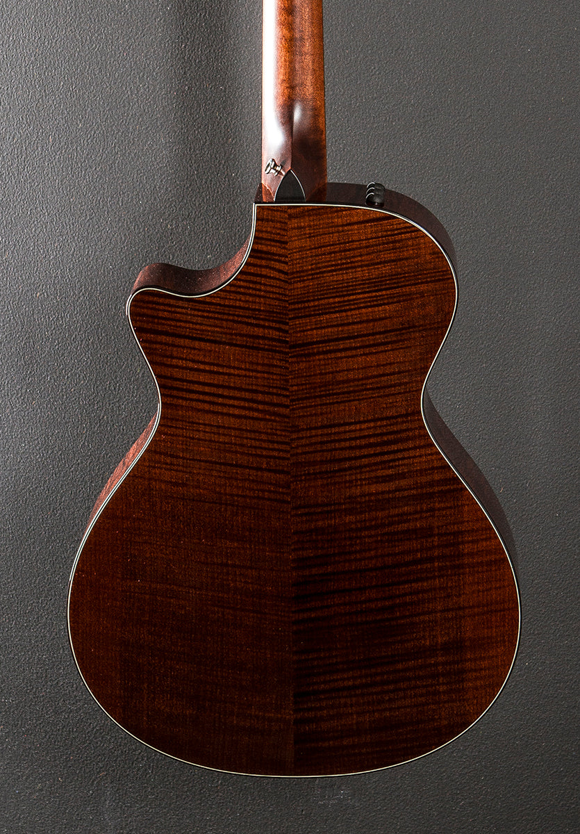 612CE 12-Fret '24