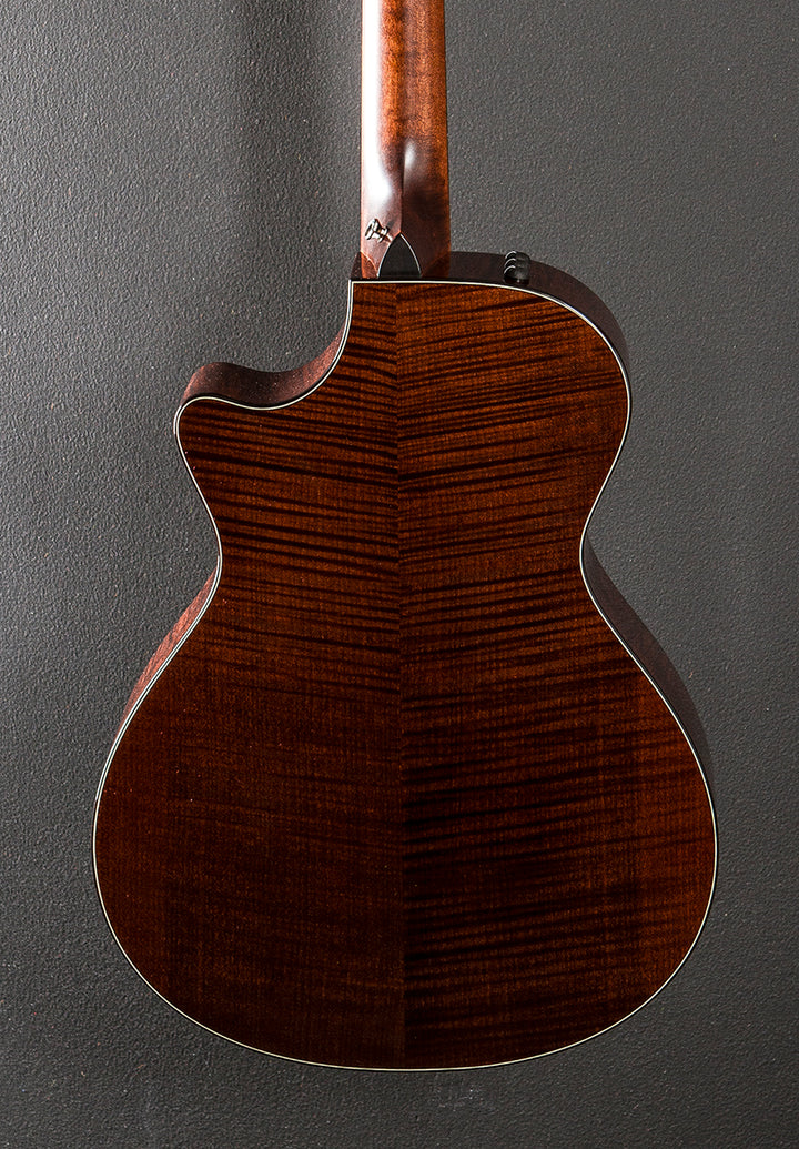 612CE 12-Fret '24