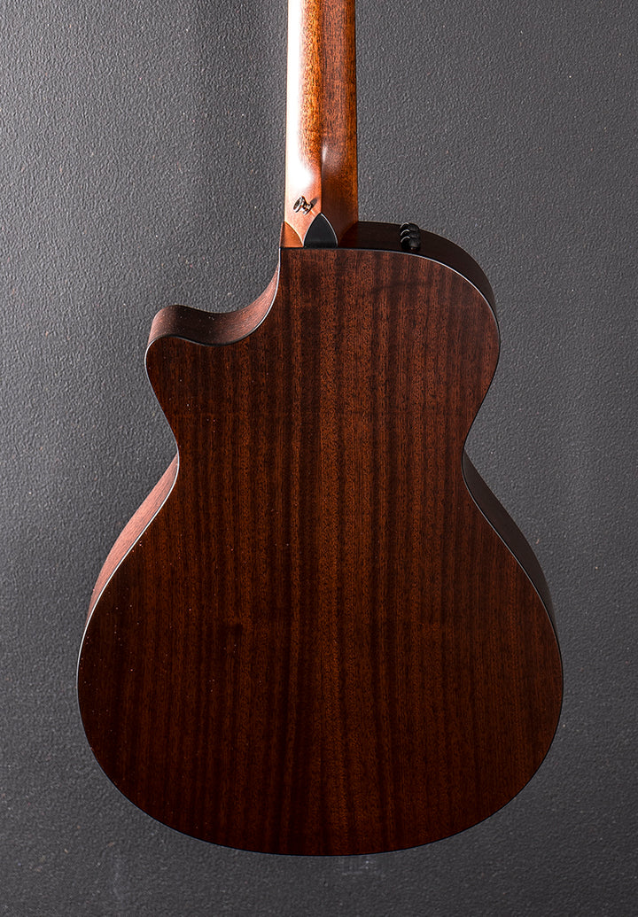 Used 352CE 12 String &