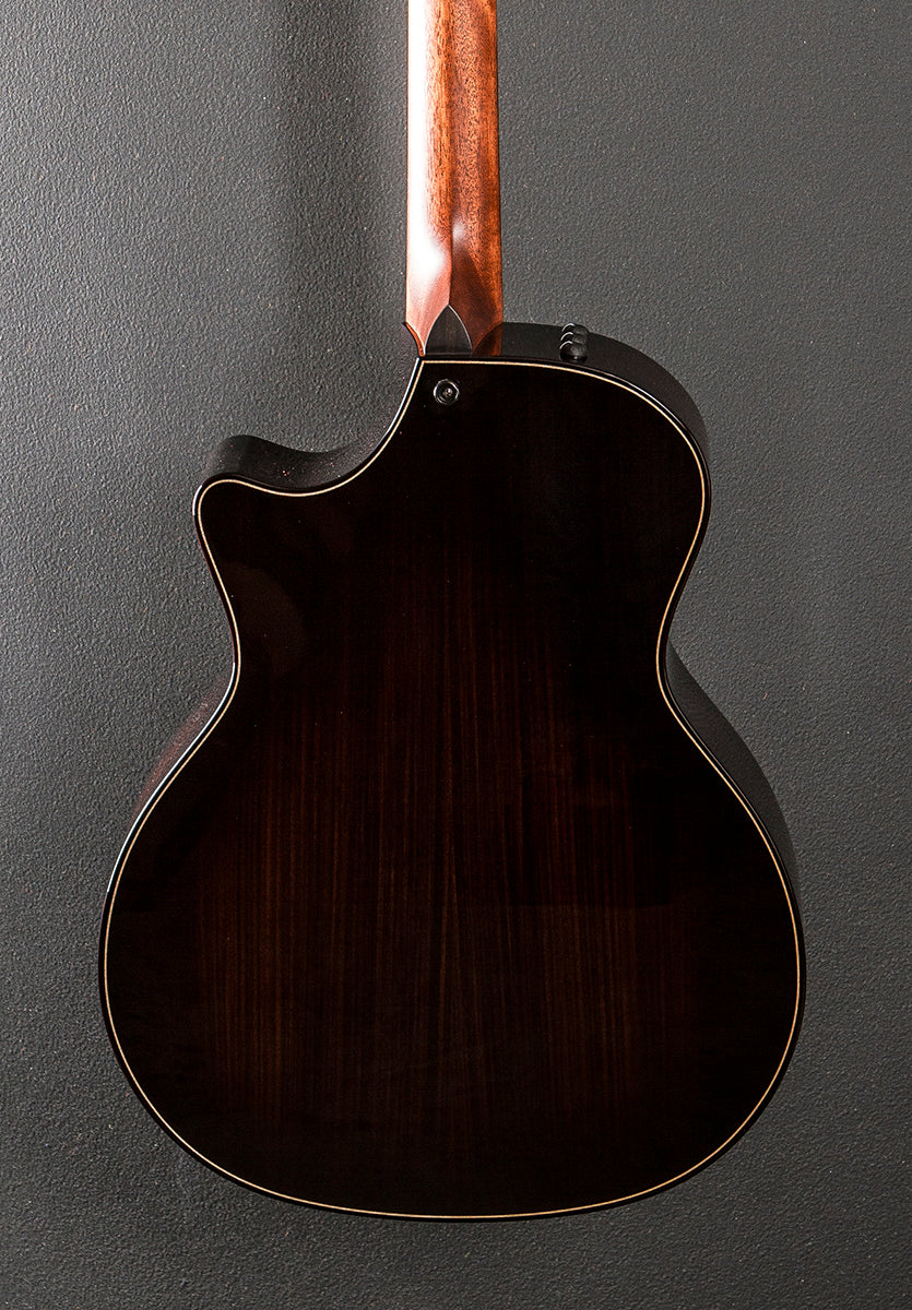 Builder's Edition 814CE '25