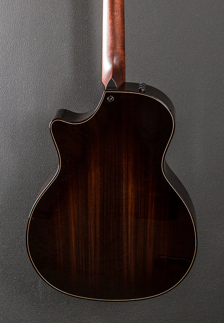 Builder's Edition 814CE '25