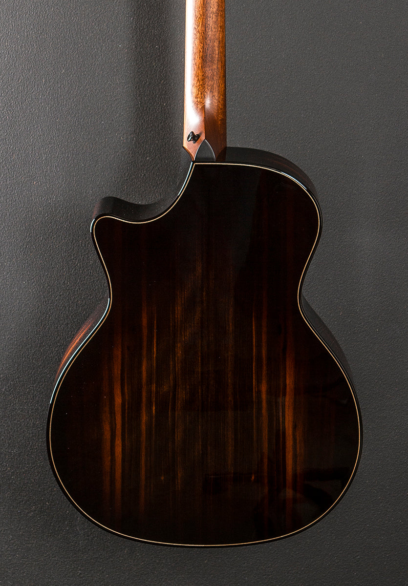 Custom Builder's Edition 814CE '25