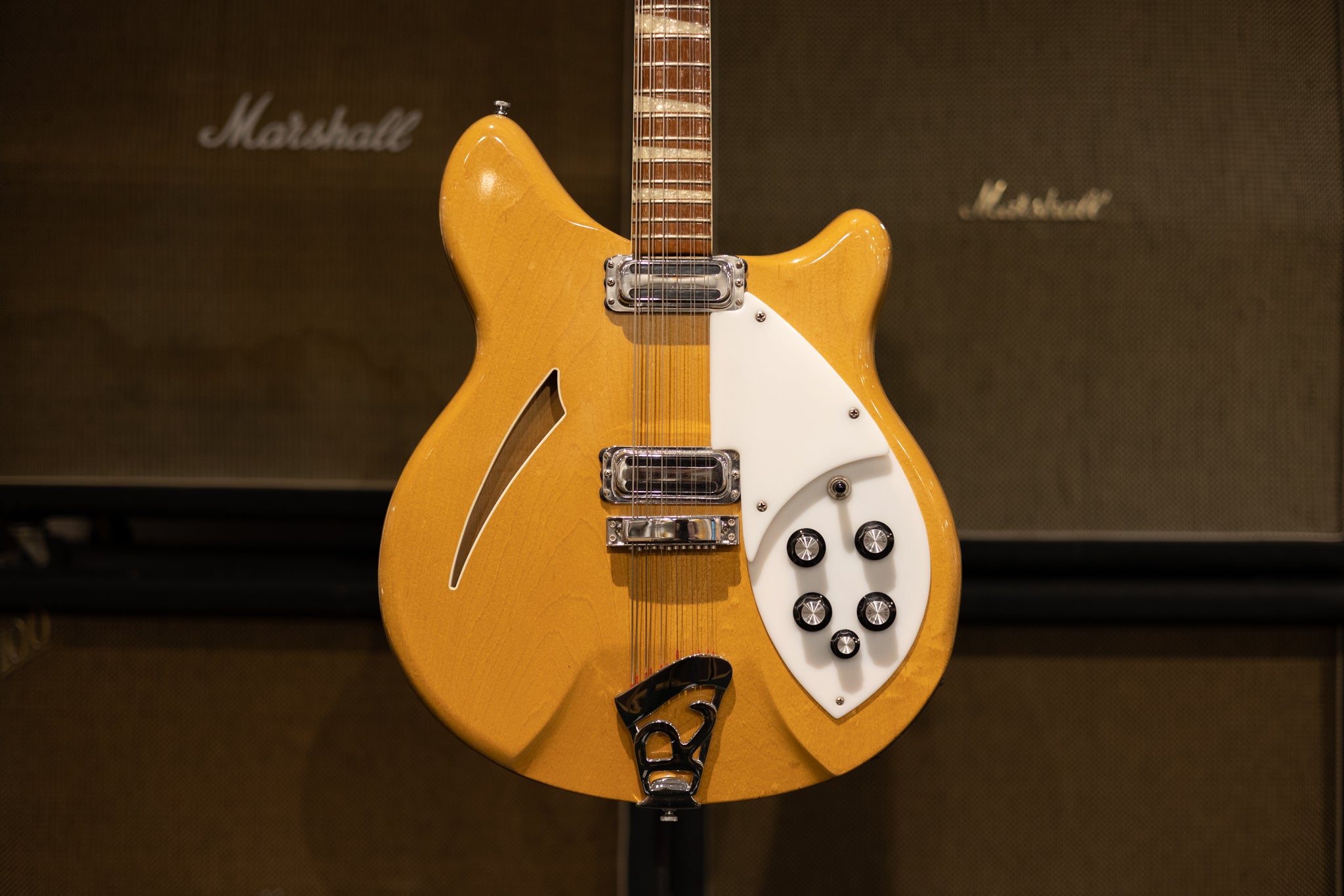 1968 Rickenbacker 360/12- Mapleglo – Dave's Guitar Shop