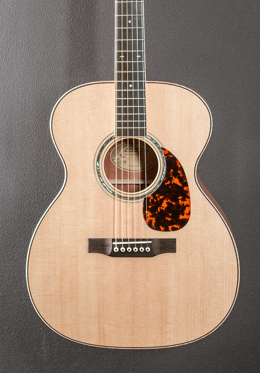 OM-05 Mahogany '23