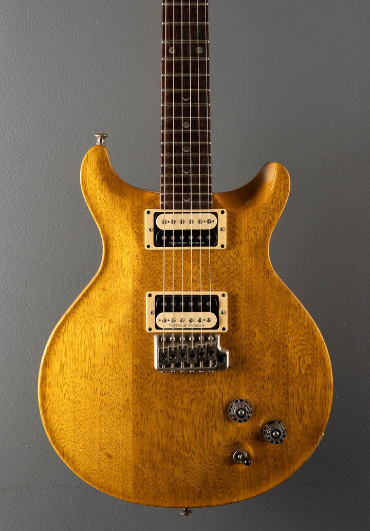 KL33 Santana Korina, '08