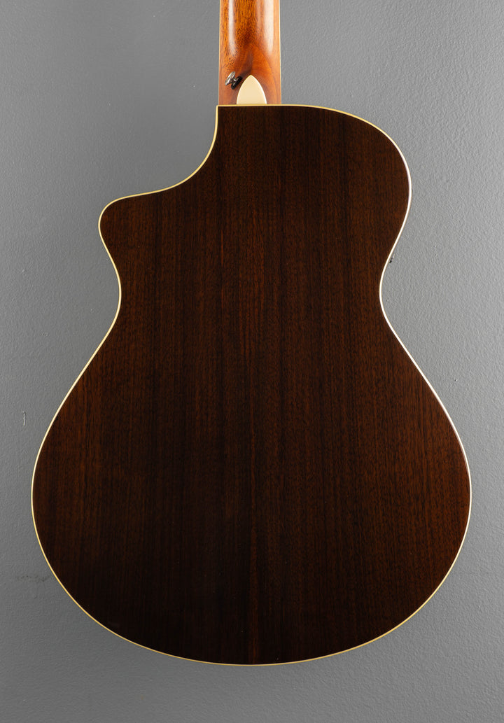 USED Stage Concert 12-String, Recent